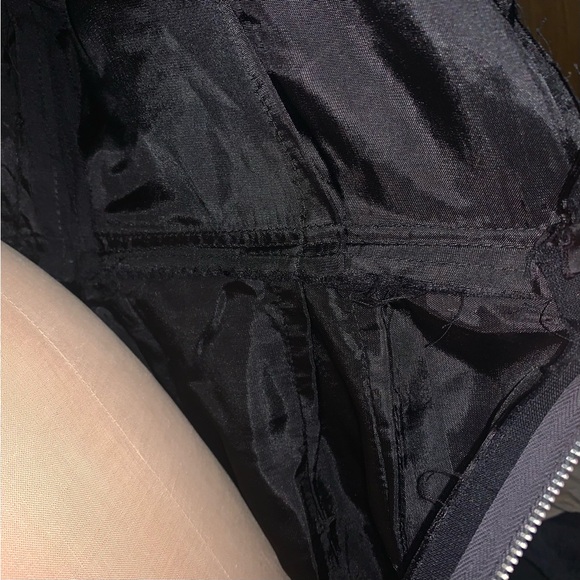 Vintage 60s Black Cocktail Dress With Beautiful Neck Detail. - Picture 12 of 13